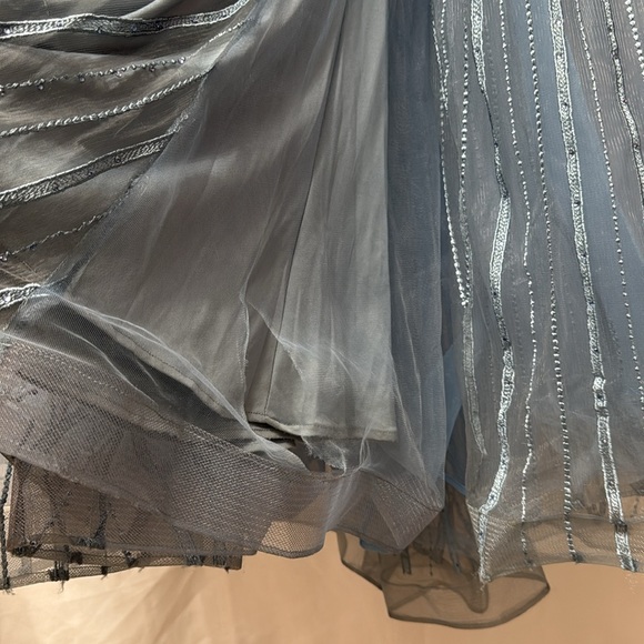 Elegant Blue Gray Evening Gown - Picture 8 of 9